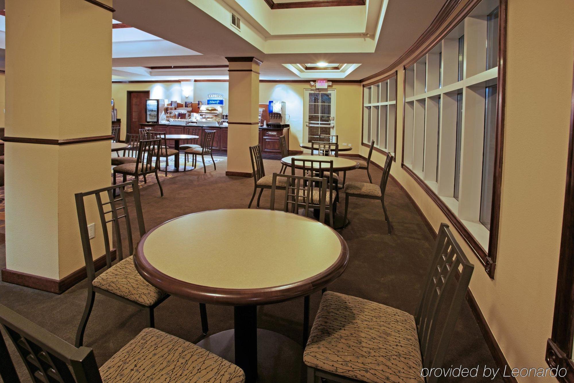 Holiday Inn Express Pearland By Ihg Nhà hàng bức ảnh